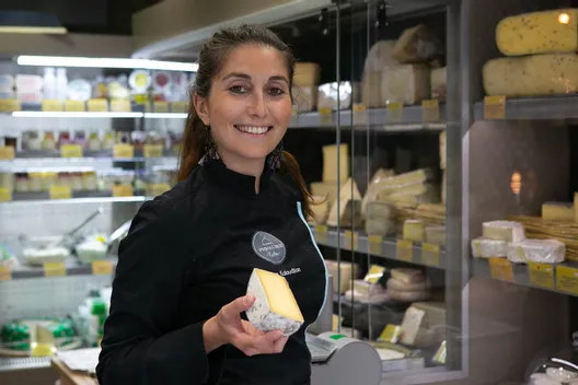 Sélection de fromages au comptoir — Fromagerie Kalou, Marseille